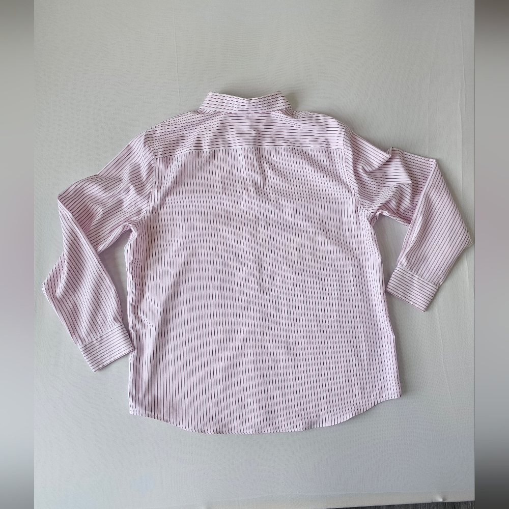 Women's Pink Stripe Button-Front Dress Shirt - Picture 13 of 16